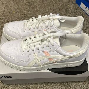 White ASICS Size 11 Women